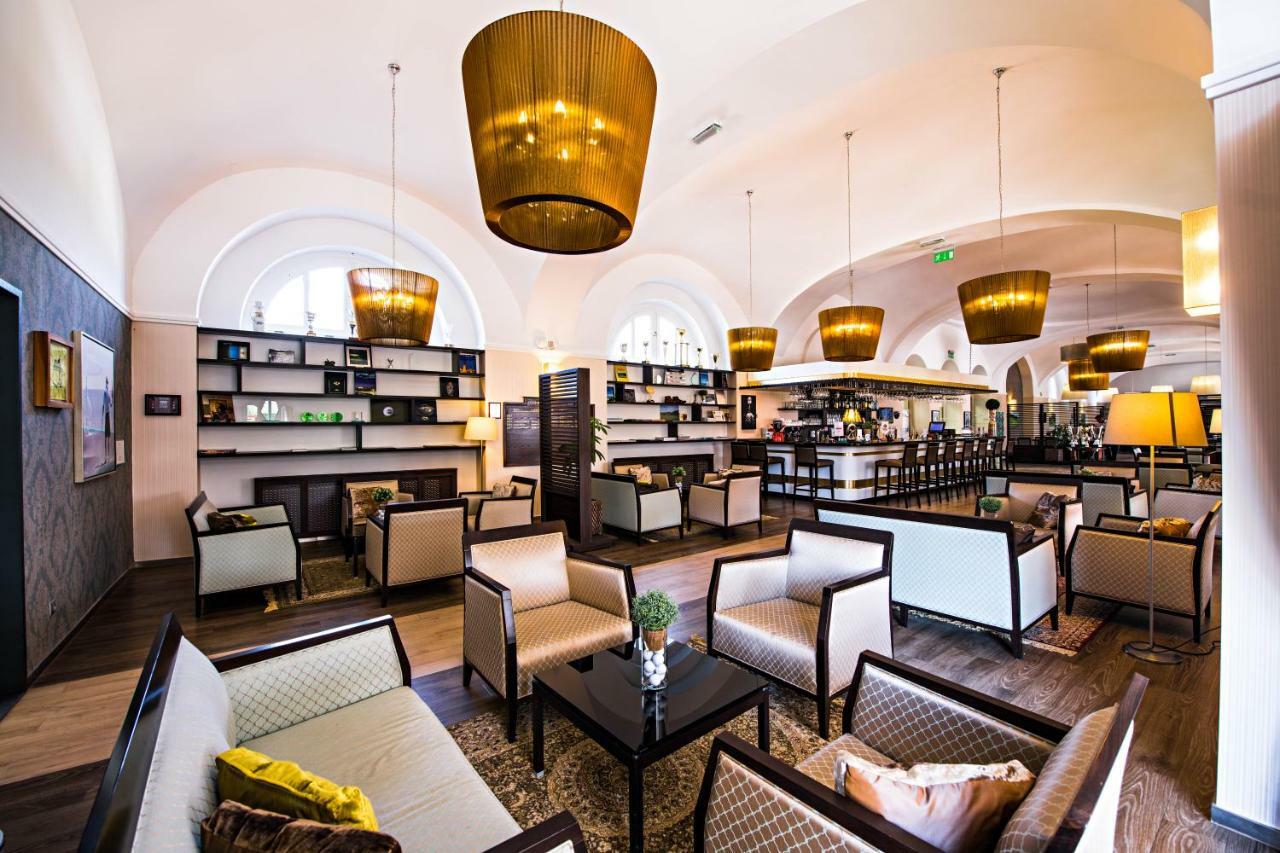 Pannonia Golf & Country Club Bed & Breakfast Alcsutdoboz ภายนอก รูปภาพ