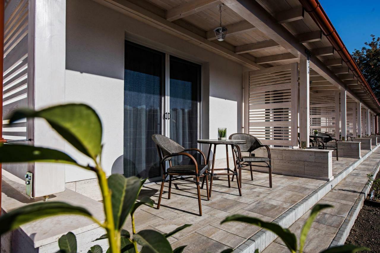 Pannonia Golf & Country Club Bed & Breakfast Alcsutdoboz ภายนอก รูปภาพ